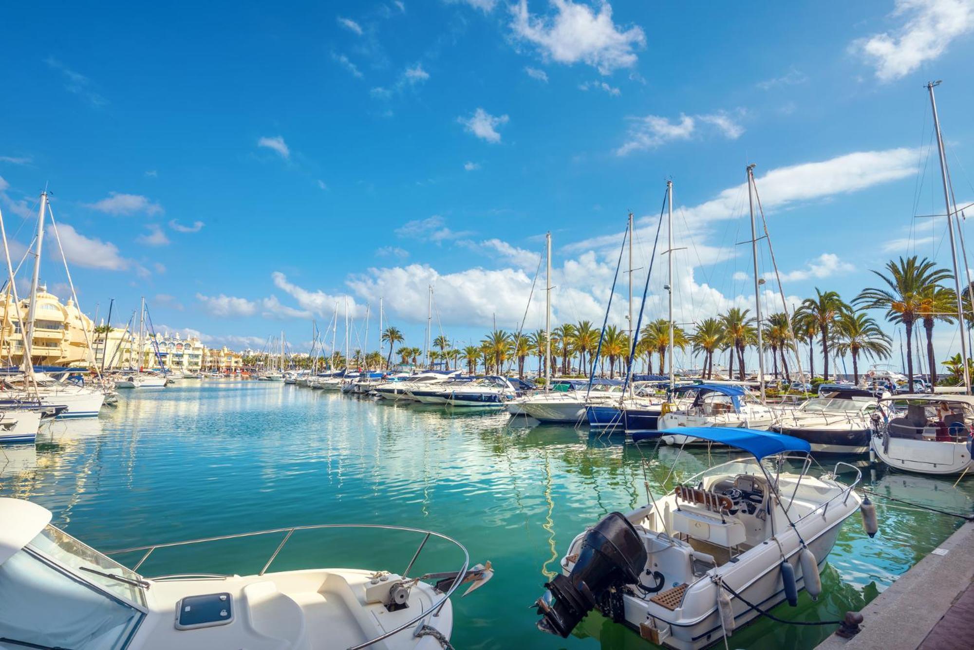 Apartamento With Swimming Pool Open Year